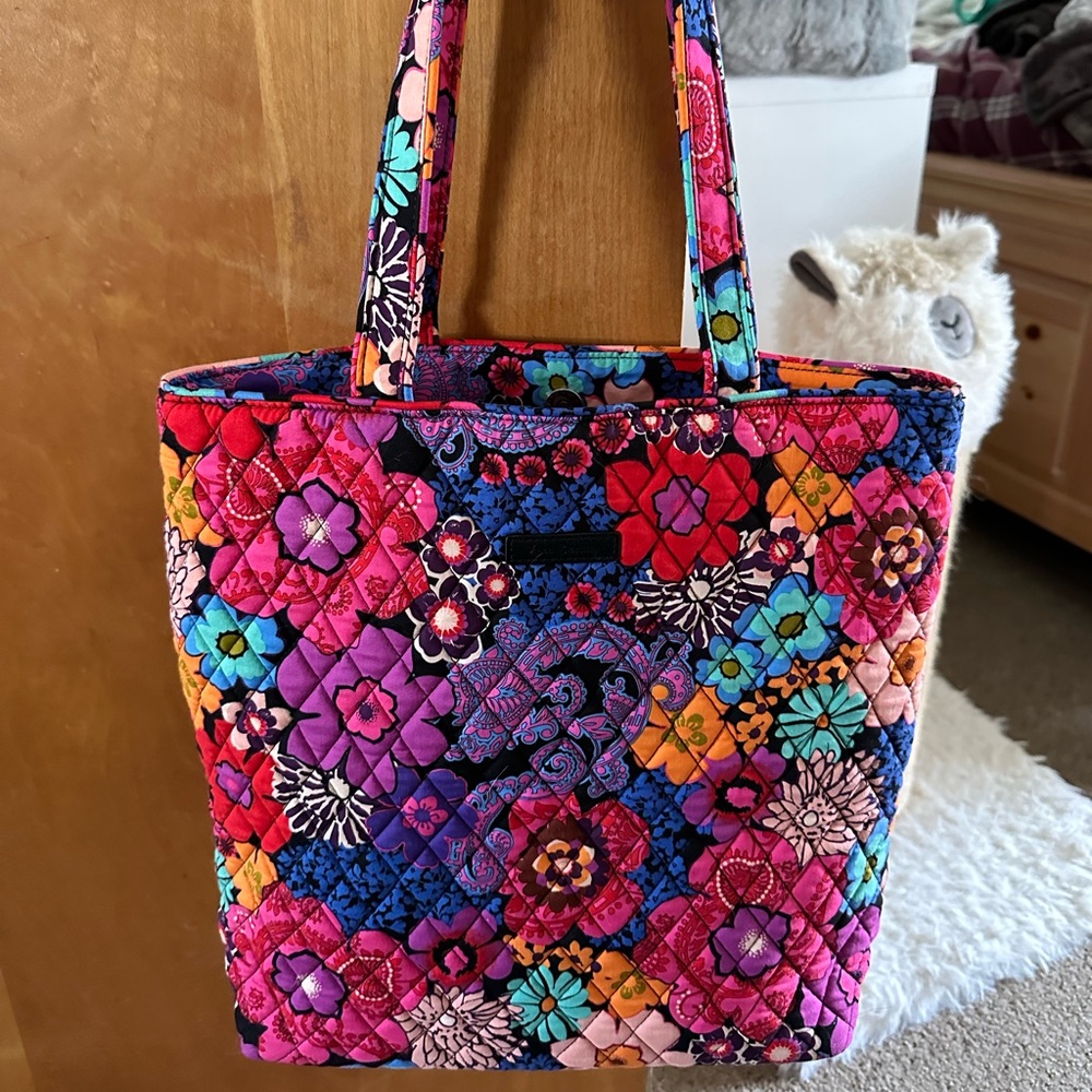 Vera Bradley tote bag